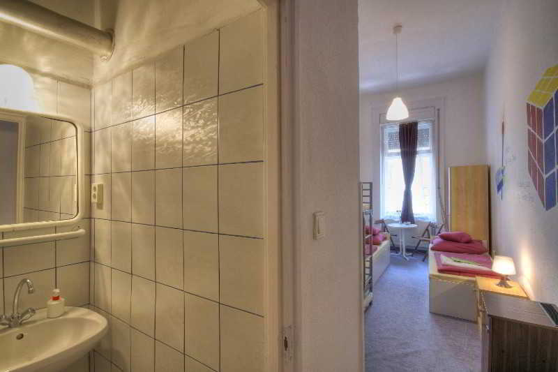 Opera Guesthouse Будапеща Екстериор снимка