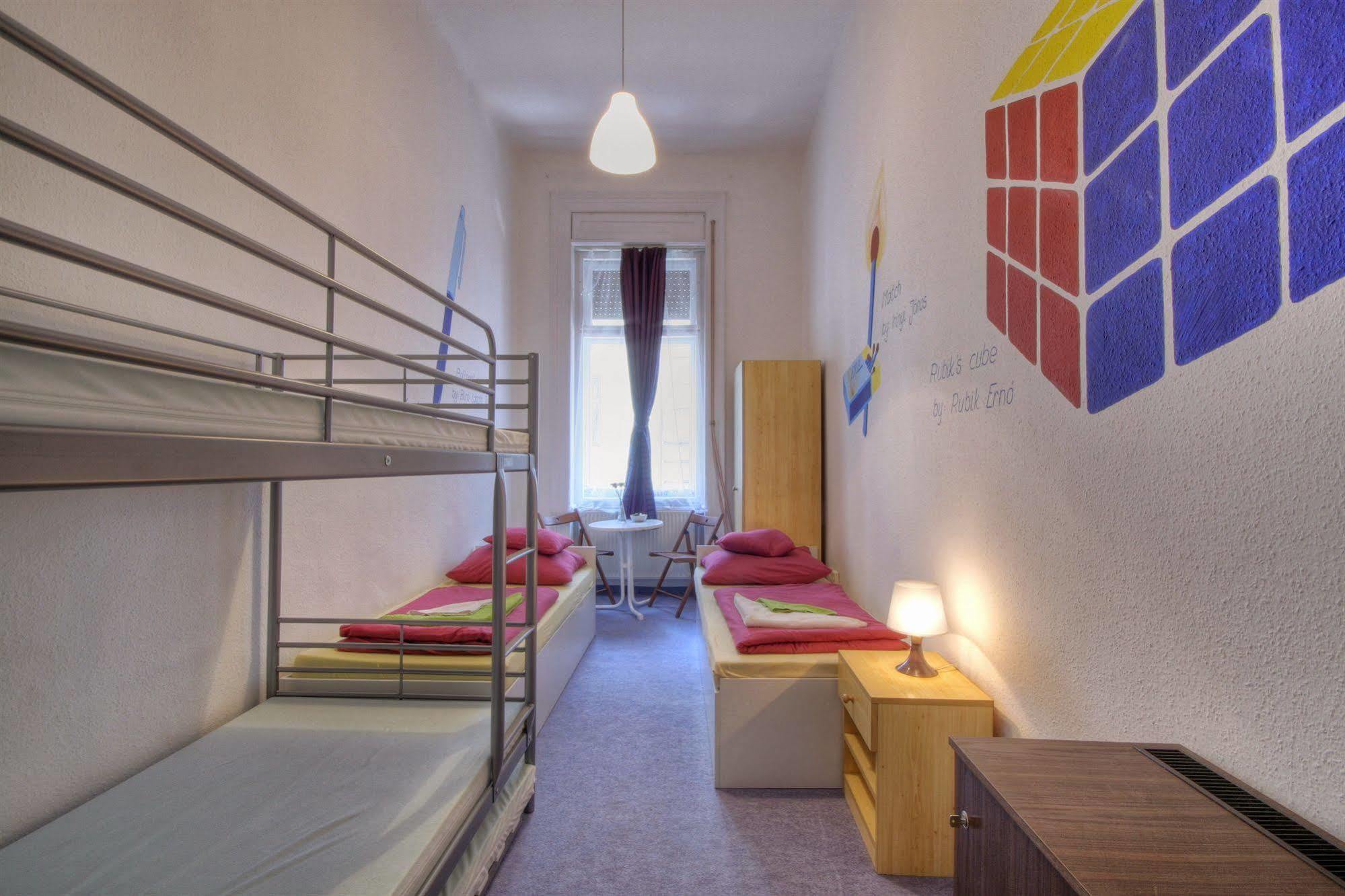 Opera Guesthouse Будапеща Екстериор снимка